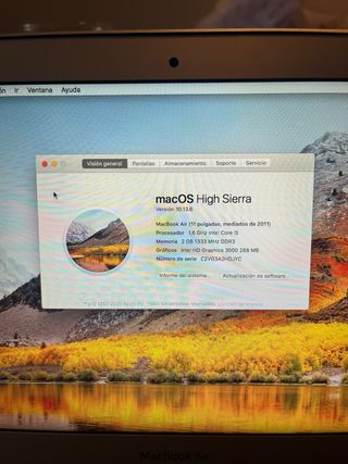 Apple MacBook Air 11”
