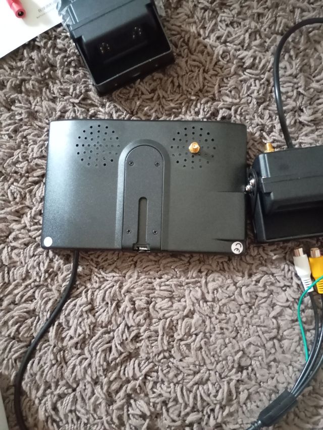 Monitor con cámara delantera y trasera de 7"