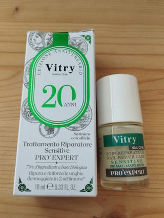 Vitry 20 Anni - Trattamento Riparatore Unghie
