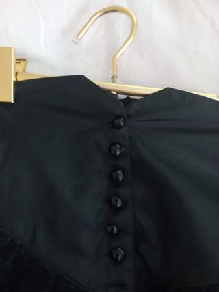 Falda negra encaje fiesta