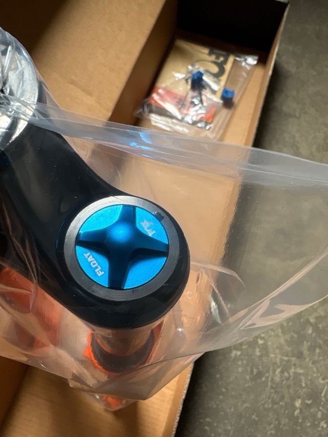 horquilla Fox 32 Factory 2025 NUEVA