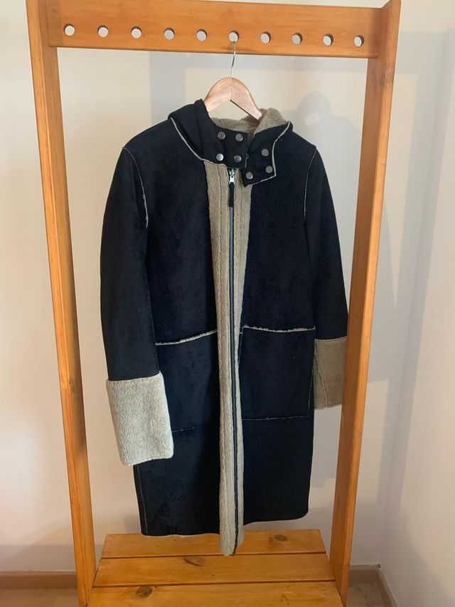 Abrigo Montgomery negro beige reversible