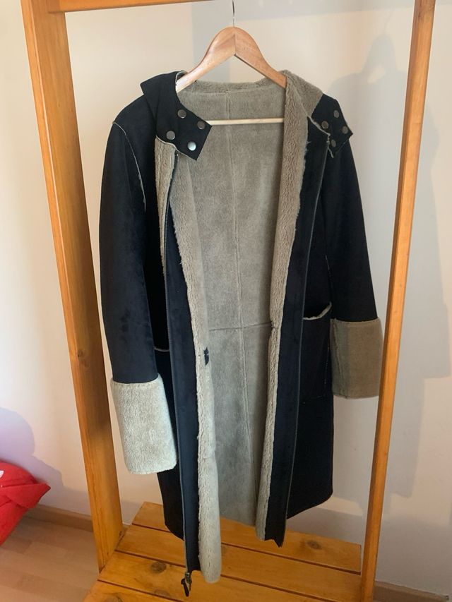 Abrigo Montgomery negro beige reversible