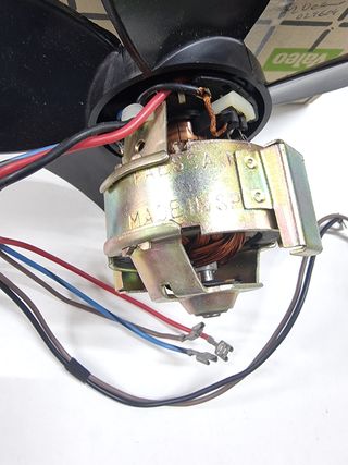 Electroventilador con aspas SEAT 127 2 velocidades