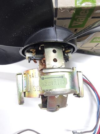 Electroventilador con aspas SEAT 127 2 velocidades