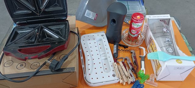 Combo hogar: Sandwichera + más