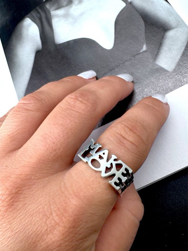 Anel em prata 'Makelove-Nowar'