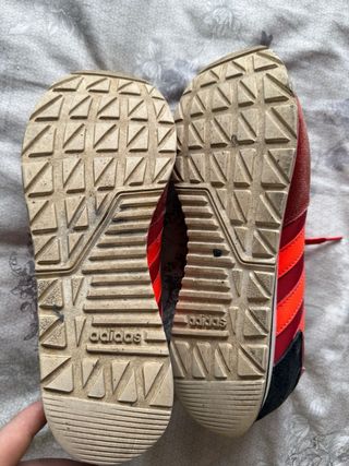 Zapatillas Adidas rojas