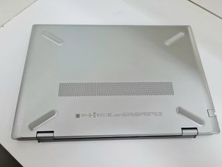 Portátil HP Pavilion 14 i5-8GB-512SSD