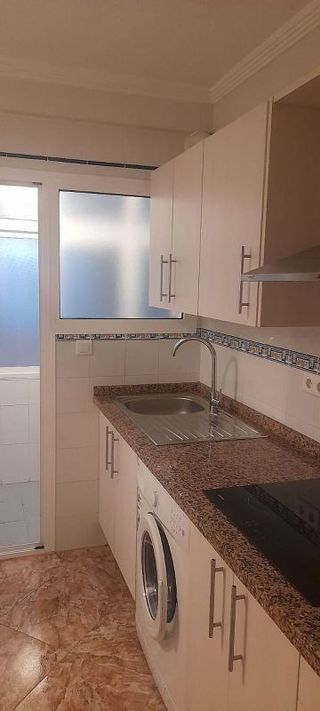 Piso en alquiler en Parque Ayala - Jardín de la Abadía - Huelín en Málaga
