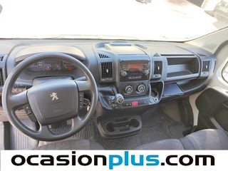 Peugeot Boxer Furgon BlueHDi 140 S&S 335 L2H2 103 kW (140 CV)