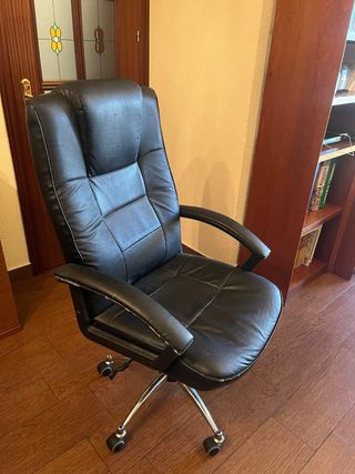 Silla escritorio giratoria negra