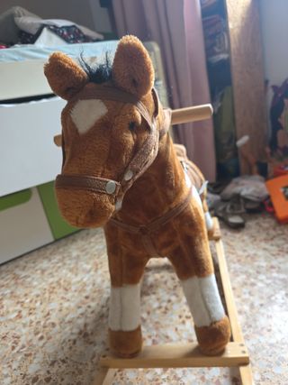 Caballo balancín madera infantil