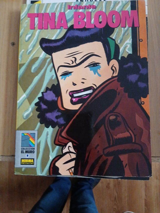Tina Bloom -