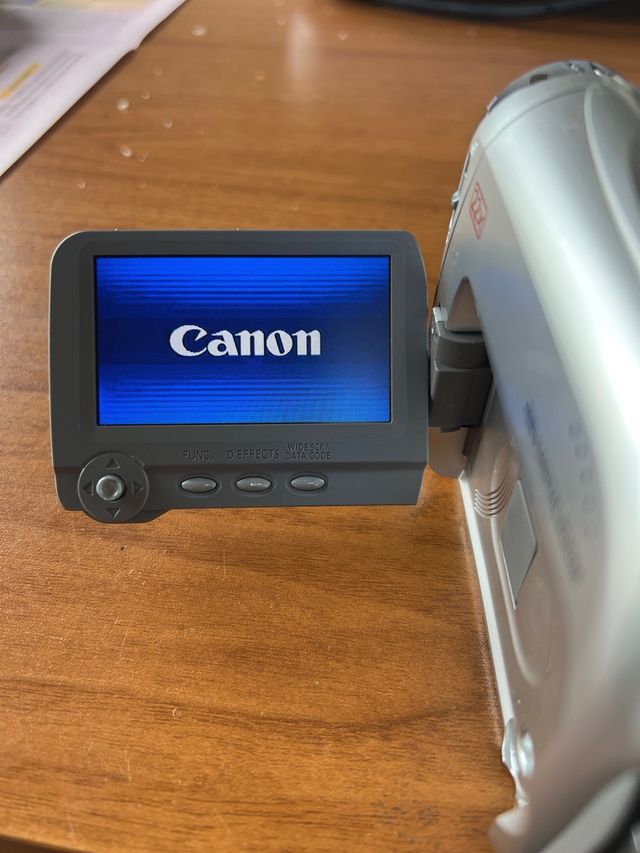 Canon MV890 - Videocamera digitale