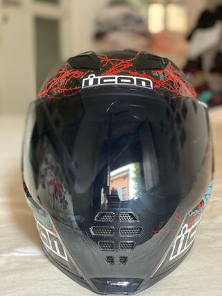 Casco Icon Airflite Skull