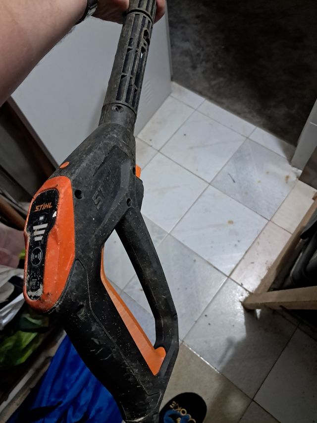 Hidrolimpiadora Stihl RE 100 PLUS