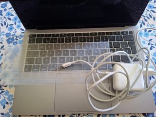 MacBook Air 13" 2020 Intel Core i3