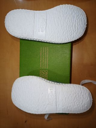 Zapatillas Victoria bebé - Verdes