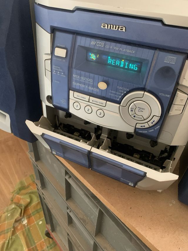 Minicadena Aiwa NSX-SZ100 CD-R/RW