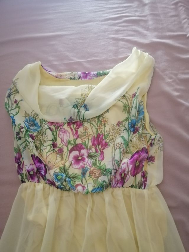 Vestito lungo giallo floreale