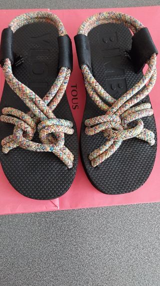 Sandalias Bimba y Lola.  Talla 36.