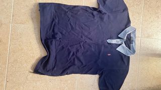 3 polos