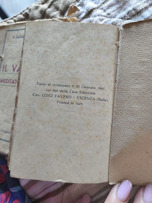 Lotto due libri religiosi