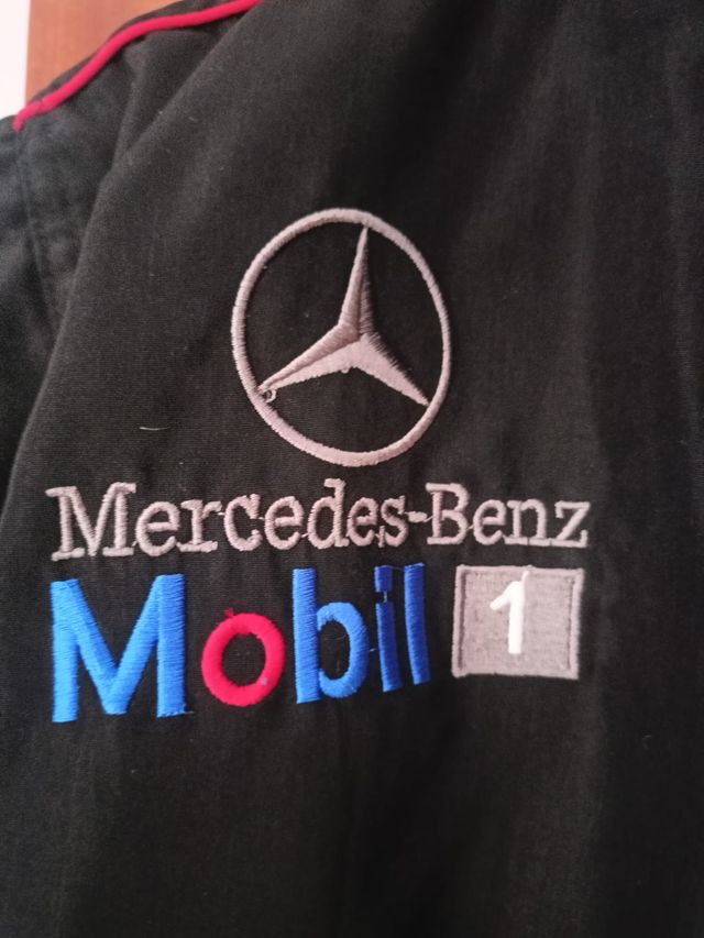 Chaqueta Mercedes AMG ULTIMA UNIDADES