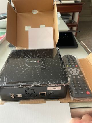 Schneider SCH-500 HD 250GB - Reproductor Multimedi
