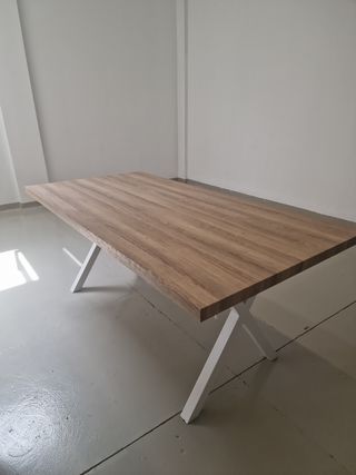 Mesa de madera - Moderna