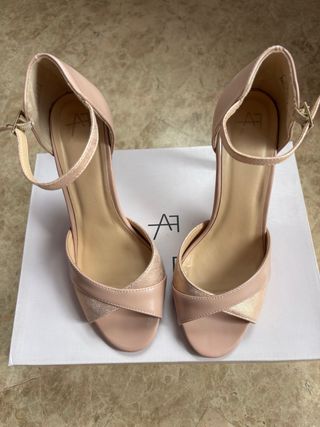 Sandalias tacón rosa Anna Field