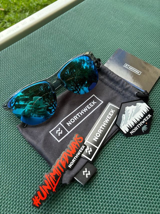 Gafas Northweek azules - como nuevas
