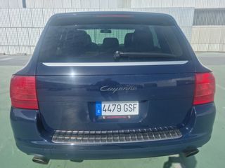 Porsche Cayenne 2010