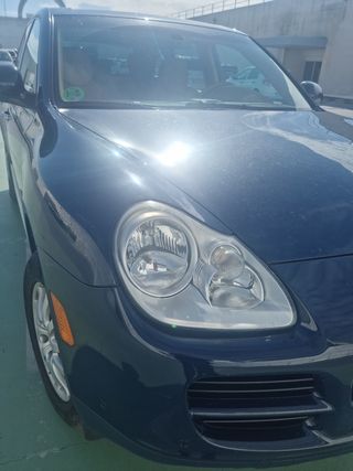Porsche Cayenne 2010