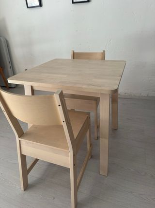 Mesa ikea- Madera, beige