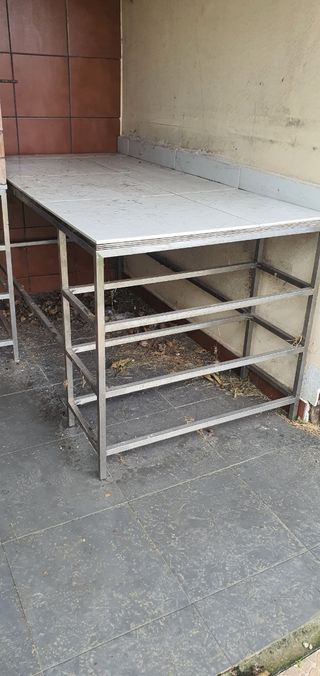 Mesa barbacoa metal