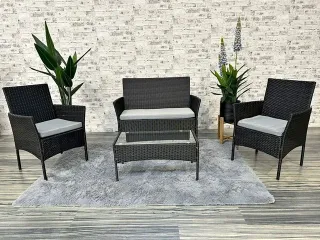 Conjunto jardín mimbre negro