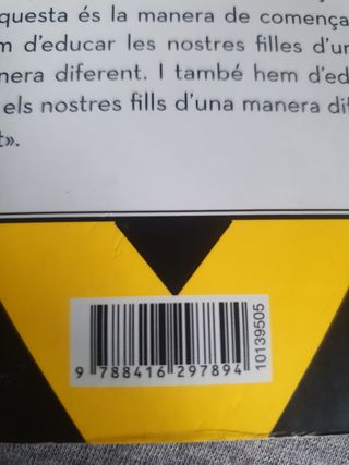 Tothom hauria de ser feminista