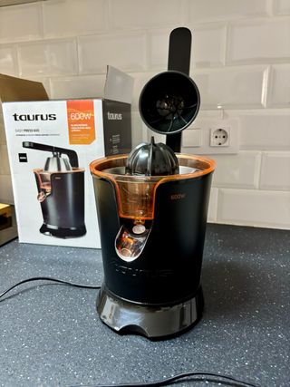 Exprimidor Taurus Easy Press 600w