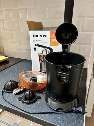 Exprimidor Taurus Easy Press 600w