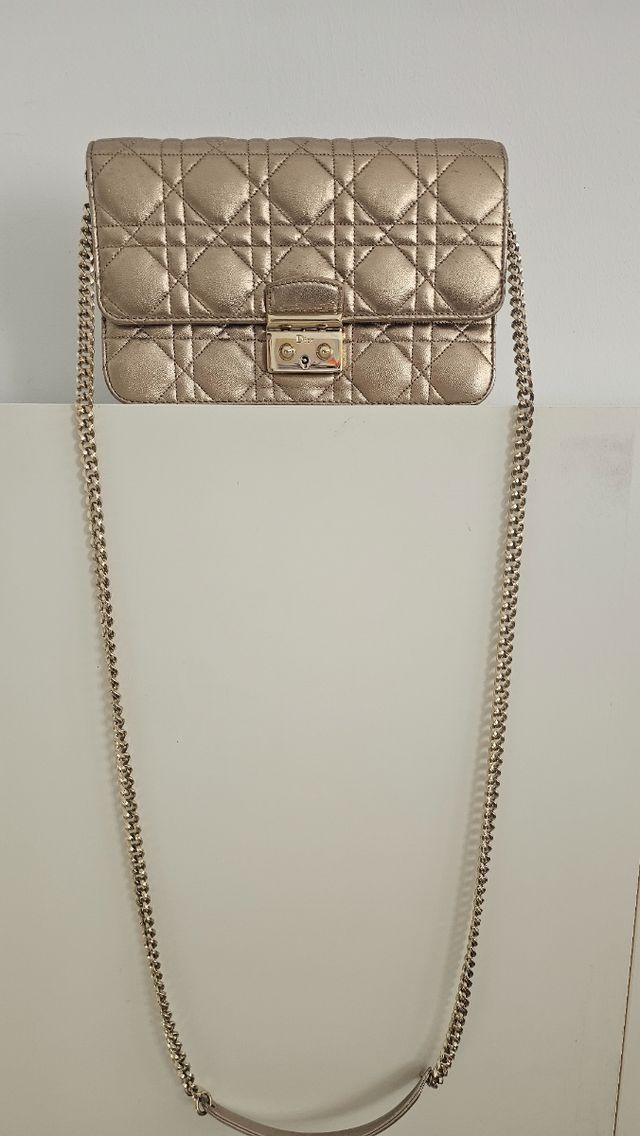 Bolso Dior dorado