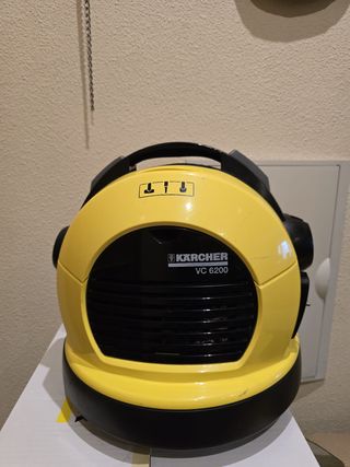 Aspiradora Karcher VC 6200