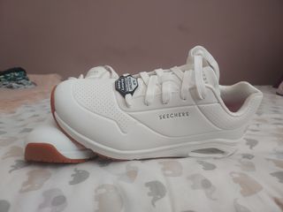 Zapatillas Skechers blancas talla 39