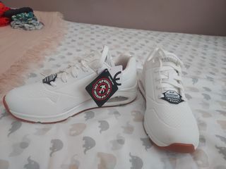 Zapatillas Skechers blancas talla 39