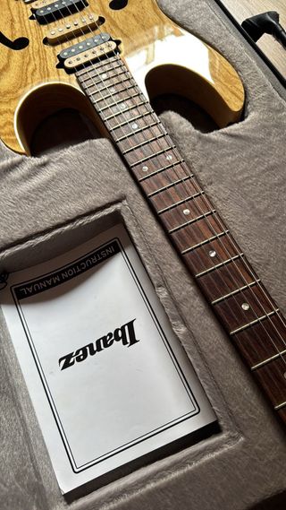 Ibanez PGM-80P guitarra eléctrica