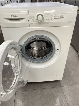 Balay lavadora carga frontal A+ 5.5kg 1000rpm