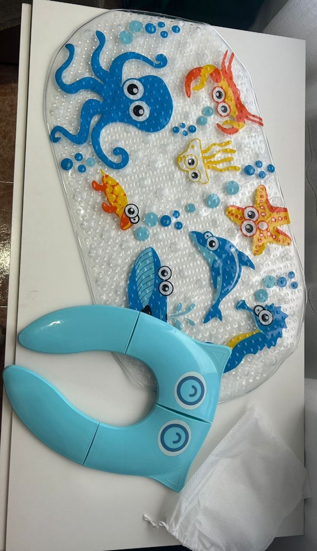 Alfombrilla baño + Asiento adaptable inodoro