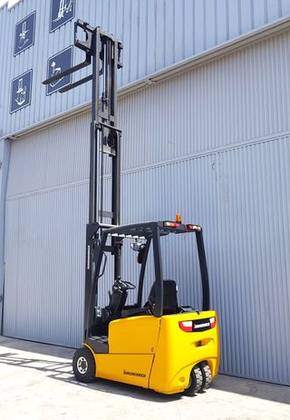 CARRETILLA ELEVADORA SEGUNDA MANO 1600 KILOS