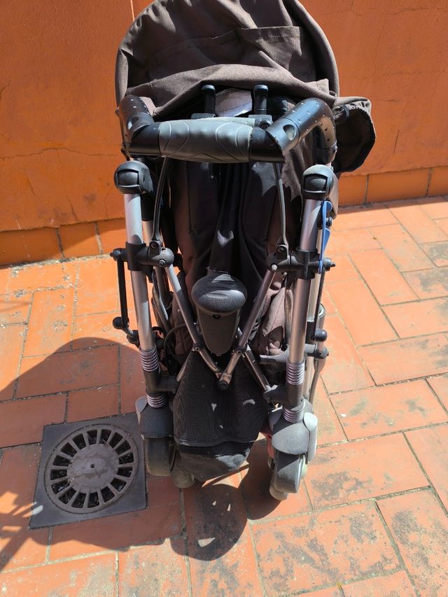 Carro bebé plegable ligero Bebecar